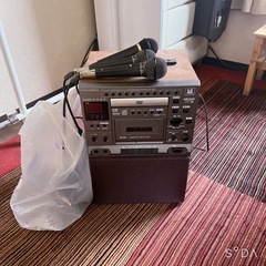 カラオケ機器