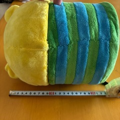 直径19センチくらいのクマのぬいぐるみの小物入れの画像
