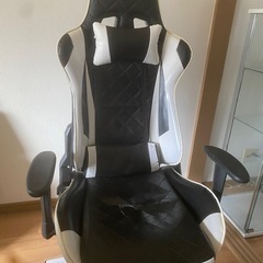 ゲーミングチェア
