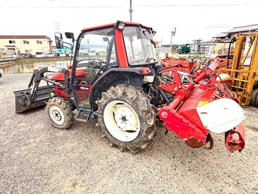 ヤンマー　AF270 27馬力　4WD 自動水平　PTO逆転　エアコン　キャビン　激安　★超美車★ 時間極少 454時間　現物確認大歓