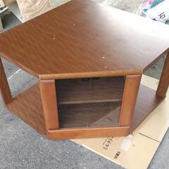 テレビ台　コーナー