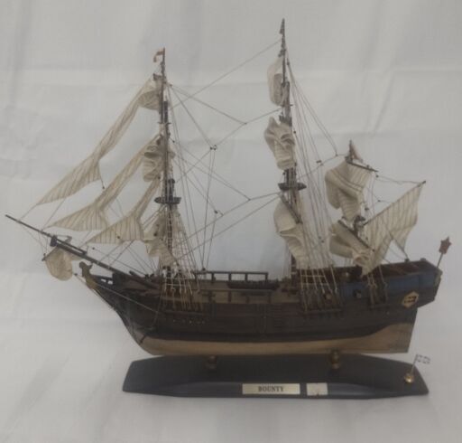 バウンティ帆船模型