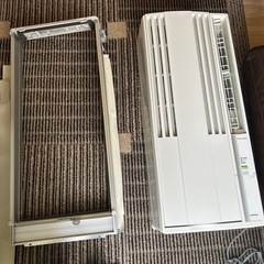 コロナ窓用エアコン　縦型