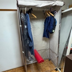 ハンガーラック 取りに来てくれる方