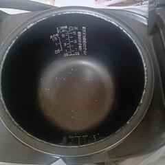 炊飯器の画像