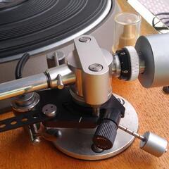 レコードプレーヤーの画像