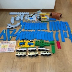 プラレール