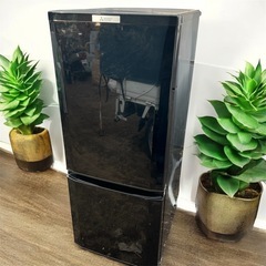 中古 146L 2ドア冷蔵庫 サファイアブラック 三菱電機 MR-P15Z-B