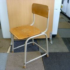 ☆学習机 椅子付き 学校用デスク 幅650mm 奥行450mm 高さ700mm いす 5号サイズ イス 適応身長165cm 学習塾 小学校 札幌 北20条店の画像