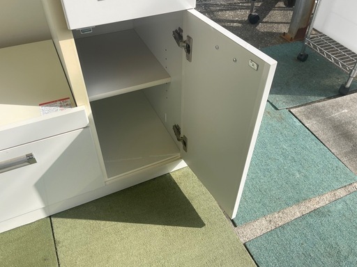 【リサイクルサービス八光】幅78.1㎝　エナメルホワイト　キッチンボード　2口コンセント付き