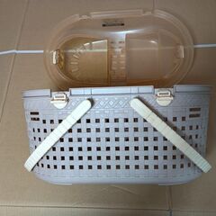 ペット用キャリーバッグ（ハード）アイリスオーヤマ MPC-450 ミルキーブラウン(？)（中古）の画像