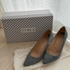 FURLA パンプスの画像