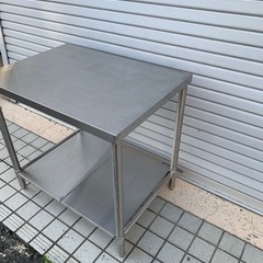 12 業務用ステンレス作業台　幅850 飲食店の画像