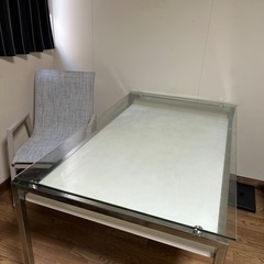 ダイニングテーブル