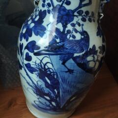 中国の骨董品　花瓶の画像