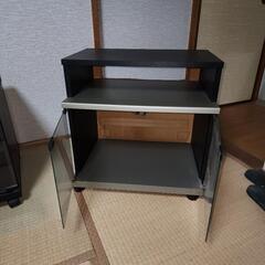 テレビ台　2台
