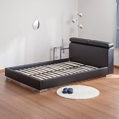 ニトリ　ダブルベッドフレーム　の画像