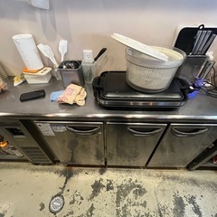 冷蔵冷凍庫（コールドテーブル）