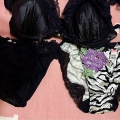 aimer feel ブラジャー・ショーツ　セットの画像