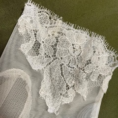 結婚式 前撮りに レース手袋の画像