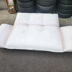 リクライニングソファーの画像