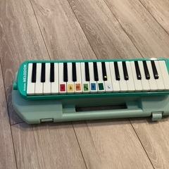 鍵盤ハーモニカ