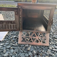 折りたたみ薪ストーブ　キャンプ　アウトドア　バーベキューの画像