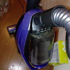三菱　2013年製　サイクロン掃除機　（取引中）