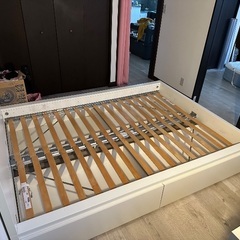 <引取中> FREE/無料 IKEA ダブルベッドフレーム 収納...