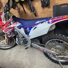 🔴レーサーモデル　ホンダCRF250R の画像