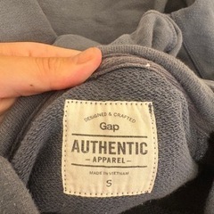 GAP パーカー　オーセンティックアパレルの画像