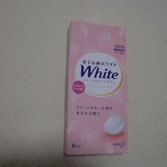 花王石鹸ホワイト新品です。6個入り