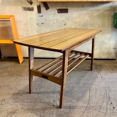 【武蔵小山店】 カリモク60　コーヒーテーブル　ローテーブル　リビングテーブル　木製テーブル　ヴィンテージ 風　ミッドセンチュリー　北欧風　昭和レトロ　家具　インテリア　karimoku　中古家具　おしゃれテーブル　カフェ風　カリモク　テーブルの画像