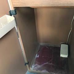差し上げます　BROTHERミシンテーブル　の画像