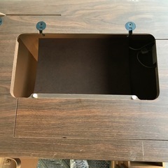 差し上げます　BROTHERミシンテーブル　の画像