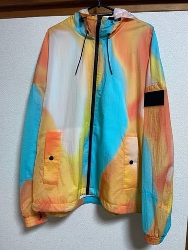 カルバンクライン　薄手春服
