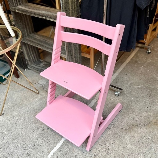 《売約済》【武蔵小山店】 ストッケ ベビーチェア 子供椅子 椅子 TRIPP TRAP トリップトラップ STOKKE ダイニング 育児 子供 幼児 おしゃれ ピンク チェア イス 品川区 リサイクルショップ ランバールーム 武蔵小山店 武蔵小山パルム 戸越銀座