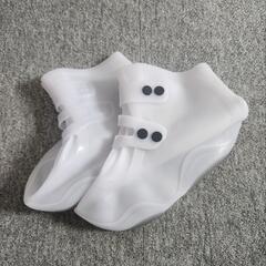 シューズカバー 靴カバー 防水 軽量 コンパクト 22cm～23cmの画像