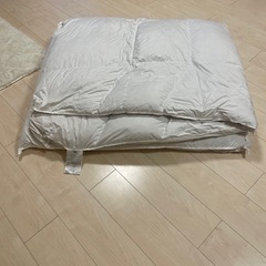 ニトリのダブルサイズ羽毛掛け布団