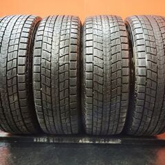 DUNLOP WINTER MAXX SJ8 225/60R18...