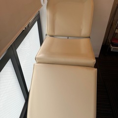 エステフェイシャルベッドの画像