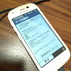 ■らくらくフォン■簡単携帯■スマホ■安心ケータイの画像