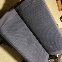 e25系キャラバン セカンドシート