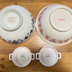 食器セット(丼2個、小皿2個)の画像