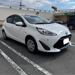 超美車！トヨタ購入アクア後期！8万キロ検有！TSSナビ装備充実！