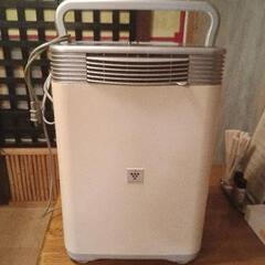 中古美品　除湿機