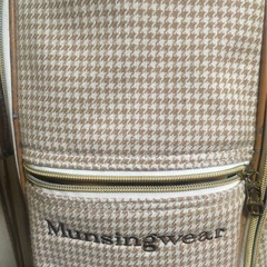 MUNSING WEAR キャディバックの画像