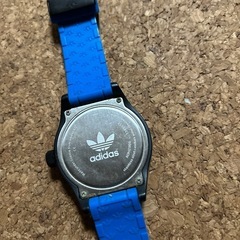 adidas時計の画像