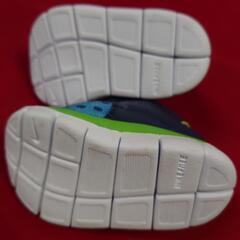 NIKE FREE ベビーシューズ  9cmの画像