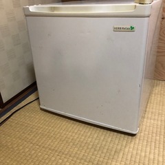 小型冷蔵庫